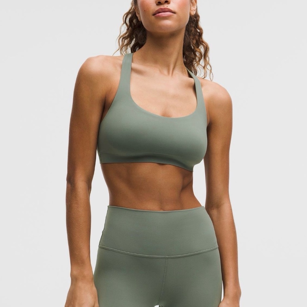 lululemon athletica FlexyFlex Strappy Back Yoga Bra A-C XXS/XS Willow Green NWOT